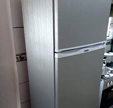 Envelopamento de Geladeira Com Adesivo Brilhante Inox RJ